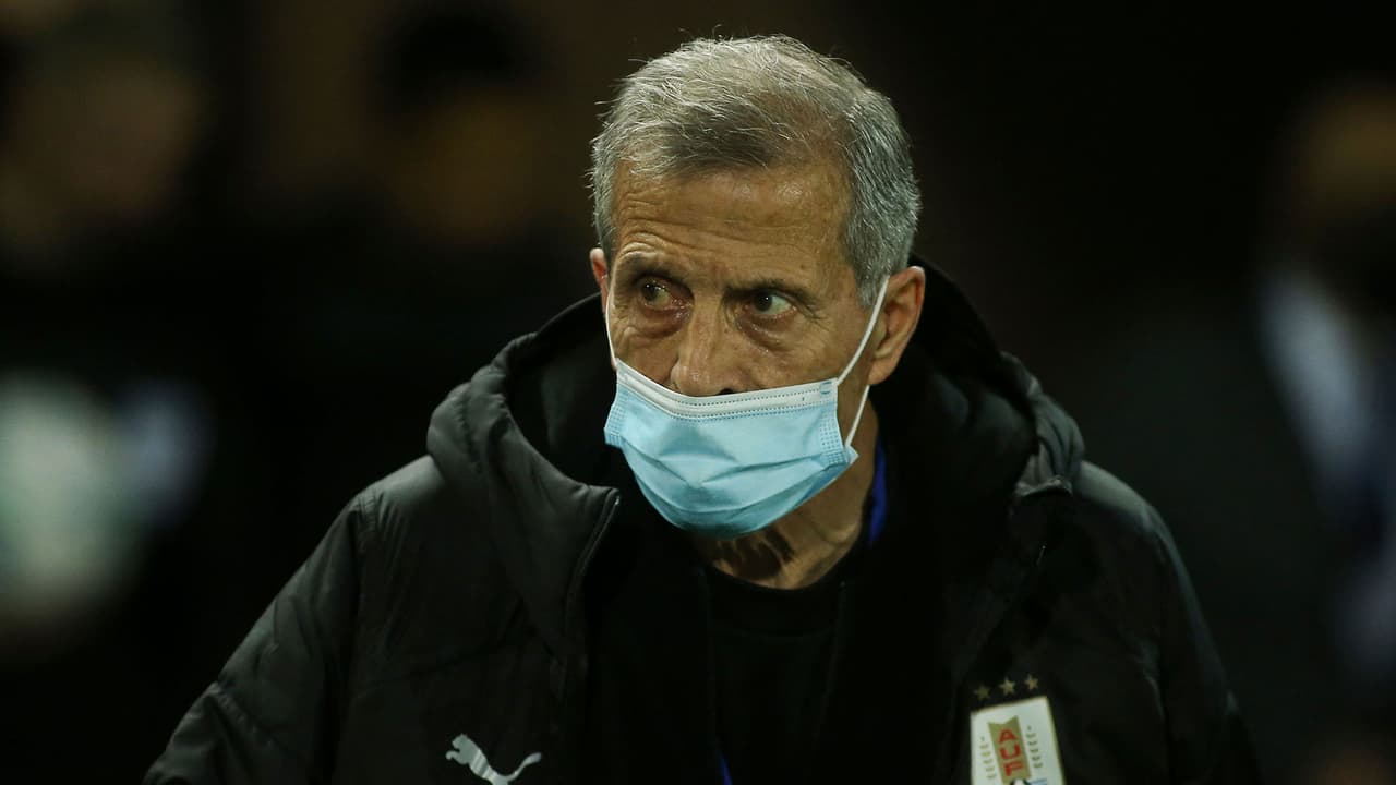 Uruguay anuncia la destitución de Óscar Tabárez, Almada suena como opción