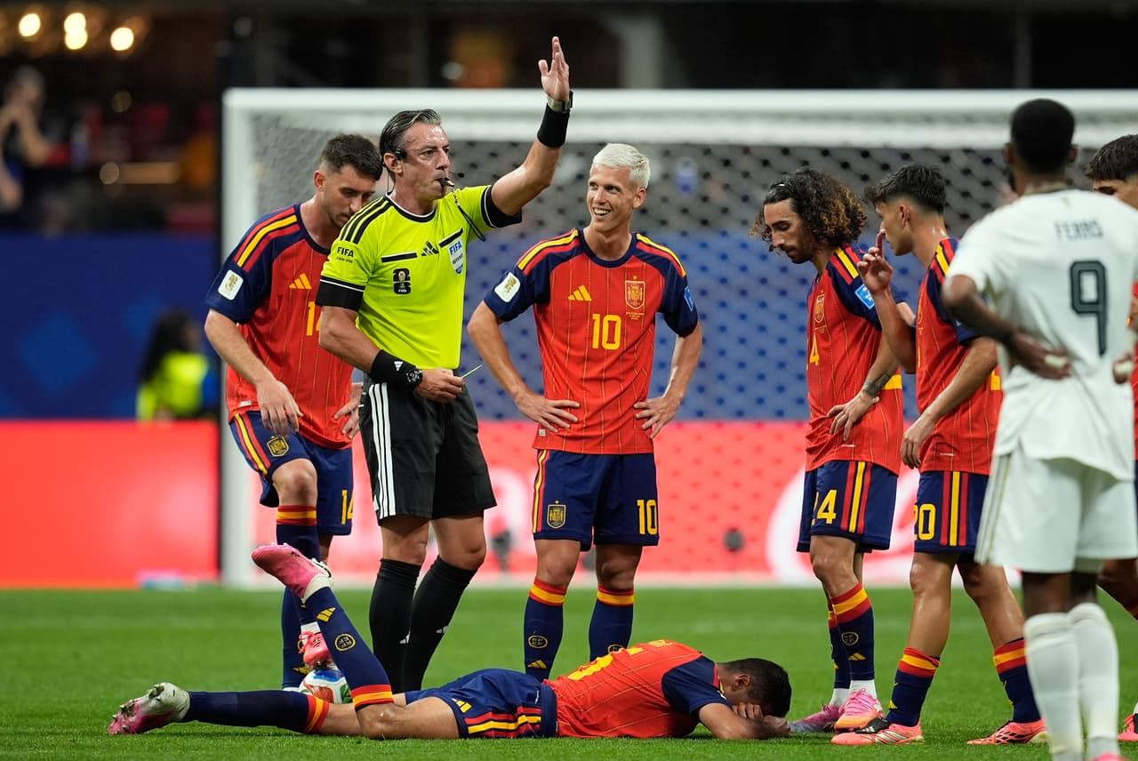 Las mejores imágenes del encuentro entre España y Arabia Saudita en su segundo juego del Mundial