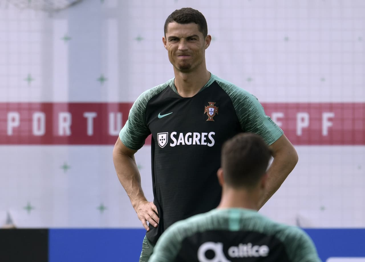 Cristiano no podrá solo ante Uruguay y en Portugal lo saben