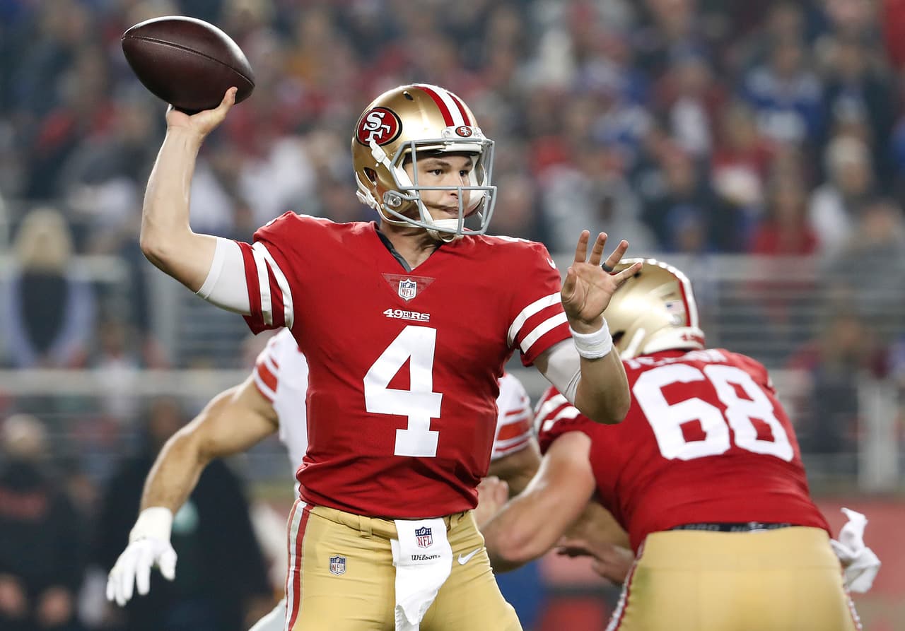 Nick Mullens pasó para 250 yardas tras completar 27 de 39 envíos con un pase de anotación por dos intercepciones. No fue capturado en el partido.