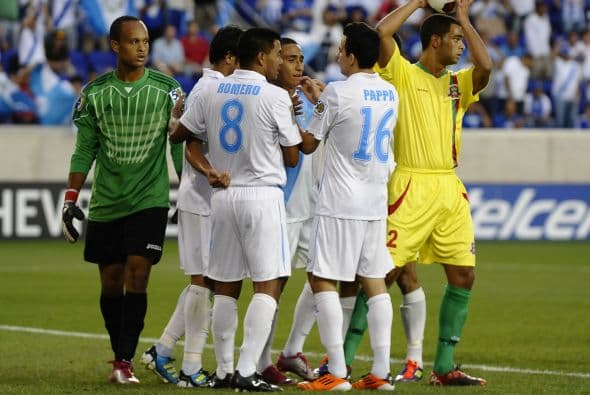 El representativo centroamericano pasó a la próxima ronda por su posición privilegiada entre los terceros.