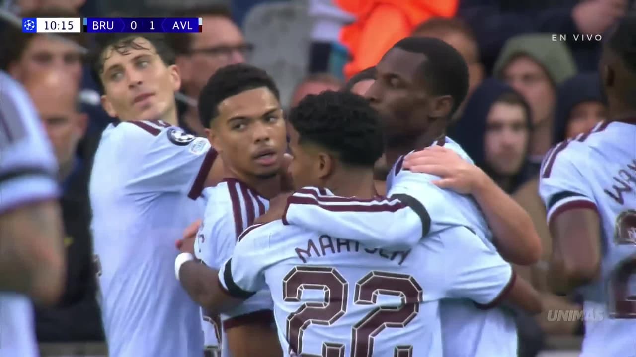 ¡Primer gol en la Champions! McGinn marca para Aston Villa