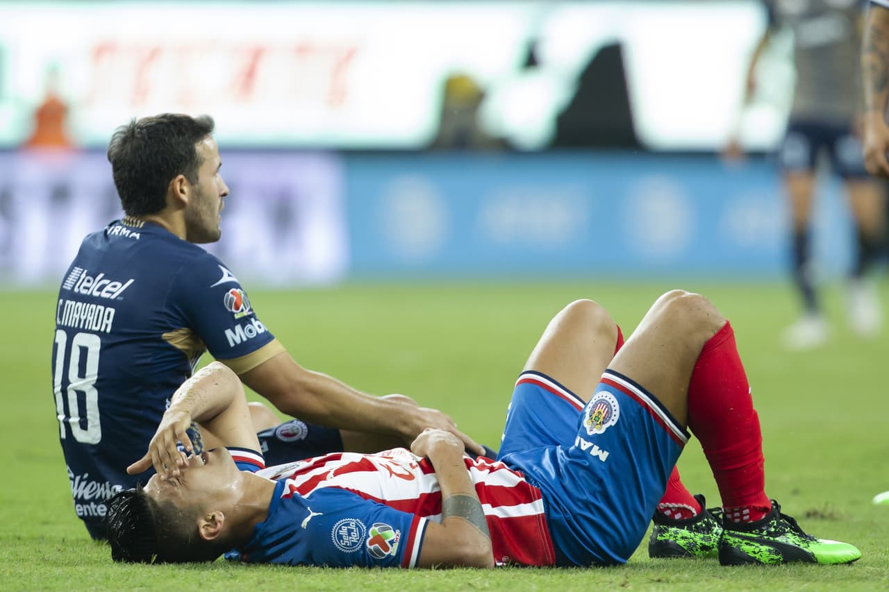 Chivas no ha podido incrementar la ventaja pero es dominador después de 45 minutos.