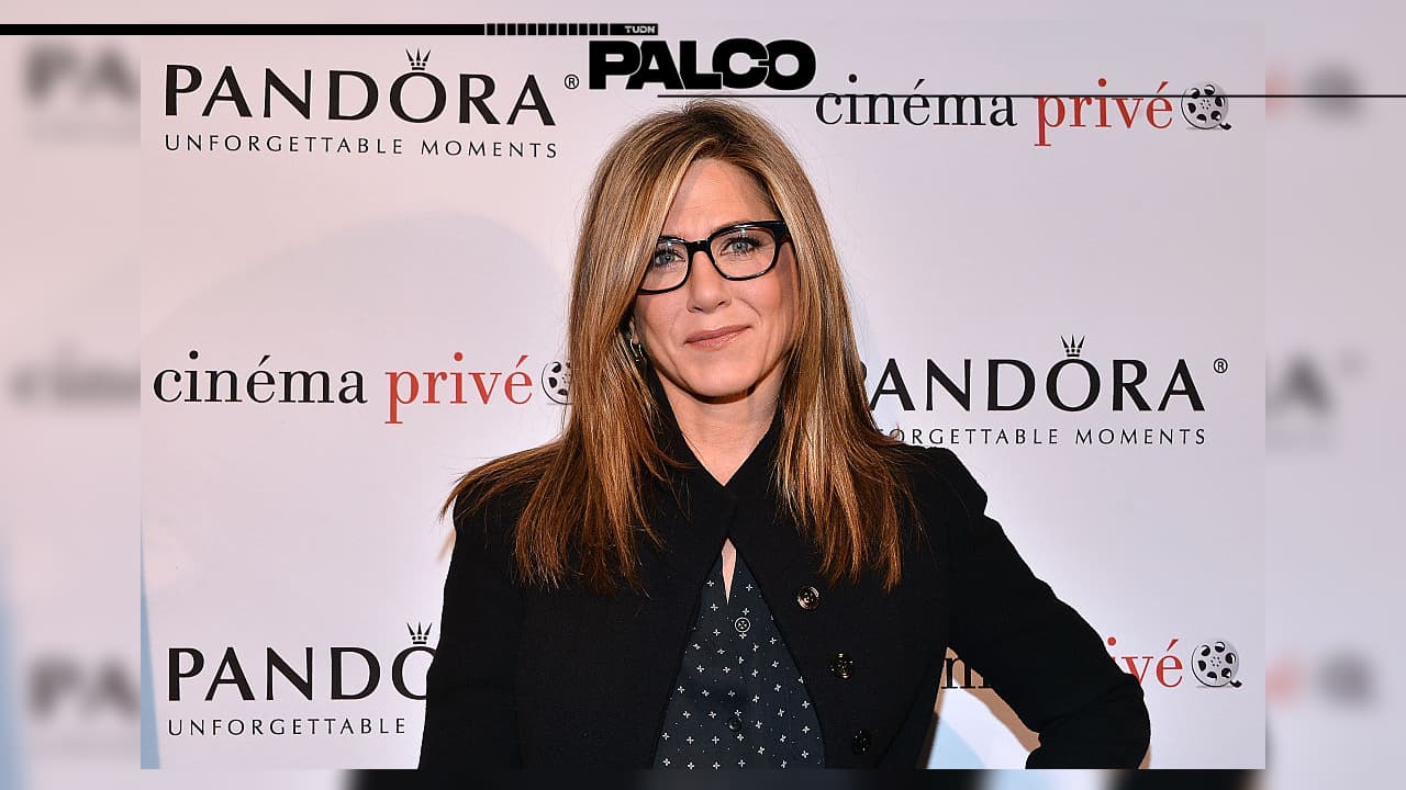 ¿Sabes qué significa el tatuaje en la muñeca de Jennifer Aniston? | La exitosa actriz estadounidense dio a conocer la emotiva razón por la que decidió hacerse su tatuaje más visto.