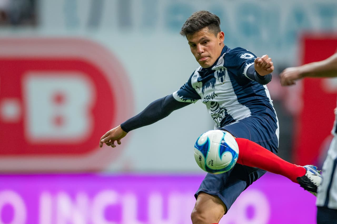 Aké Loba (31’) marcó el solitario tanto que definió el encuentro. Alan Mozo dejó a los pumas con diez hombres desde el 37’ de juego por una fuerte entrada. En la sexta fecha de la competición, Monterrey visitará a Santos y Pumas hará lo propio con Toluca.