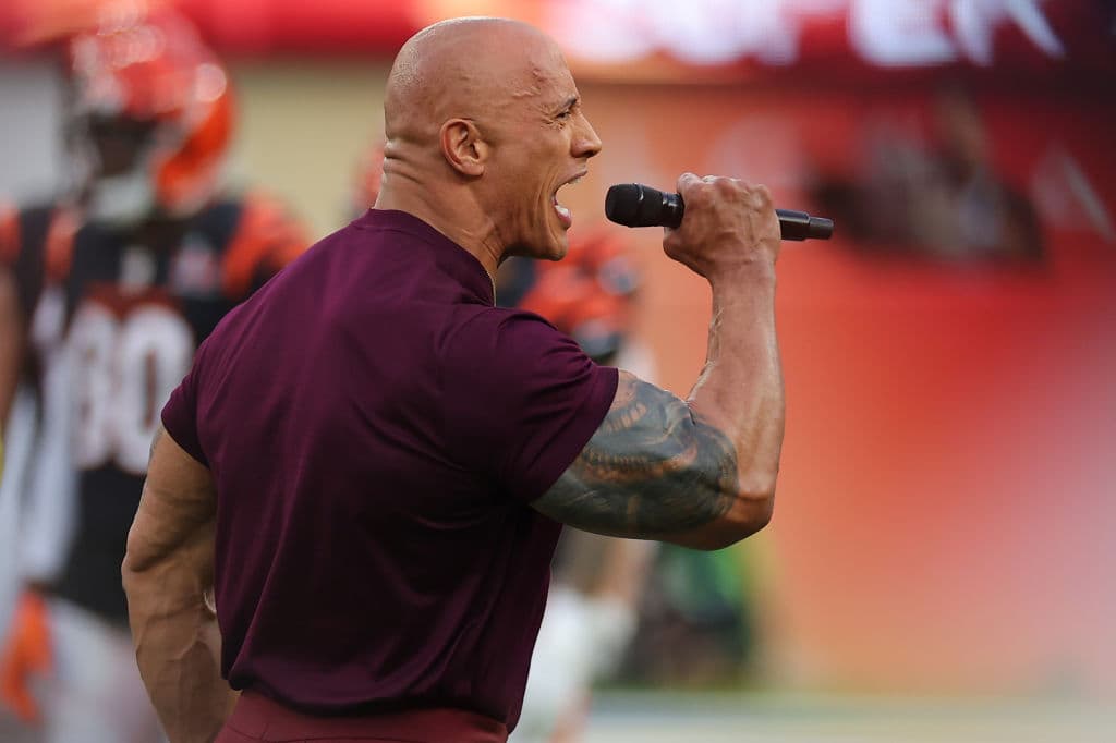 Con tantas lesiones graves en tan solo unos pocos años de fútbol americano universitario, tal vez no sea de extrañar que The Rock decidiera renunciar.