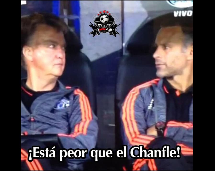 Los usuarios de Twitter y Facebook se burlaron de los errores de Javier 'Chicharito' Hernández con el Manchester United en el partido ante el Brujas rumbo a la Champions.
