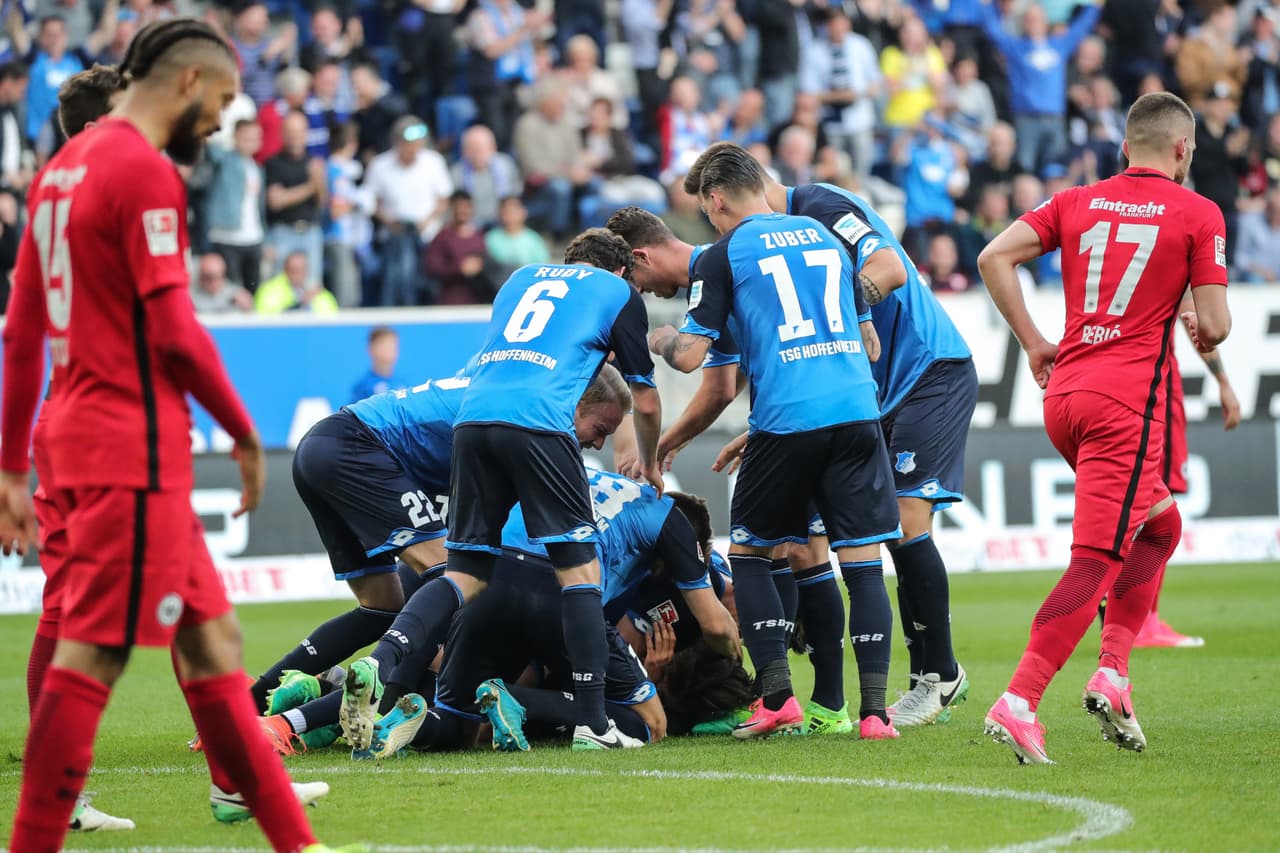 Júbilo total para la afición local que con este gol además festejaba el histórico paso a la Champions League de la próxima temporada, aunque aún falta por definir si a la fase previa o directamente a la zona de grupos.