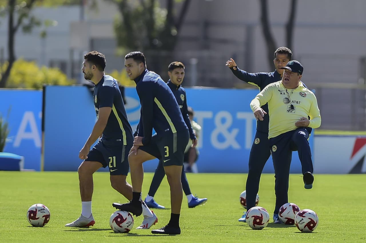 Herrera prohibió a Córdova y Jorge Sánchez tener auto del año