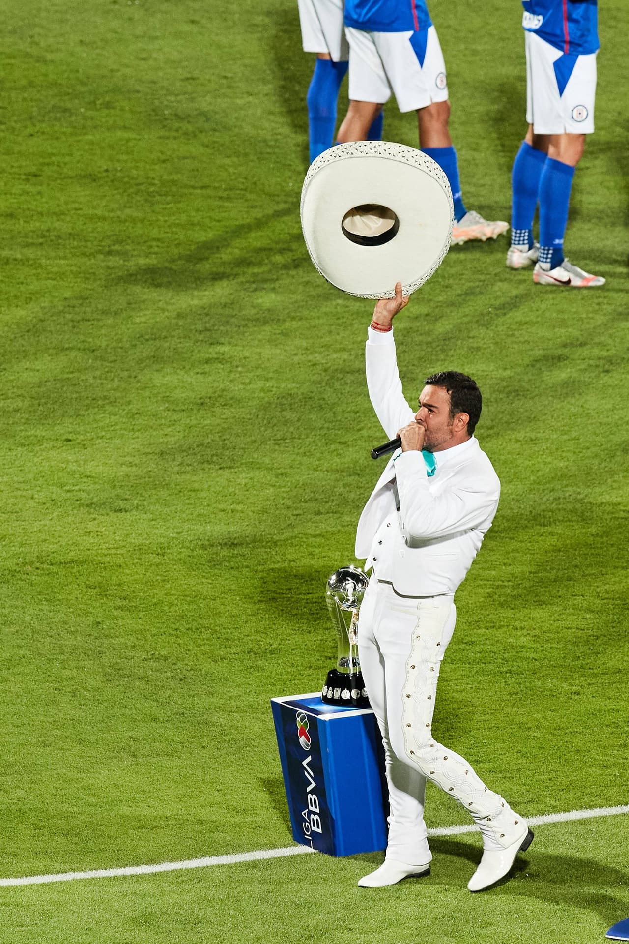 Gobernación investiga alteración del Himno en el Santos-Cruz Azul