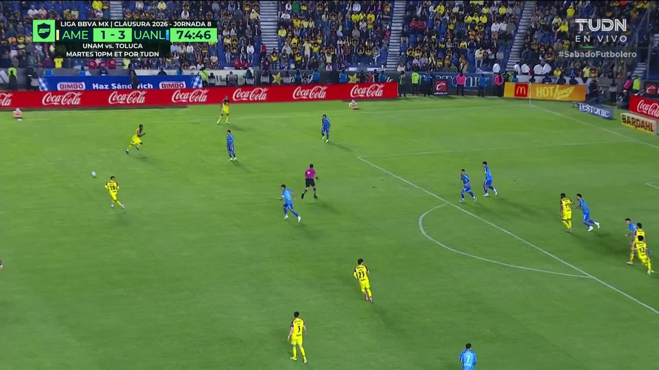 ¡TIRO ATAJADO! disparo por Raúl Zúñiga.