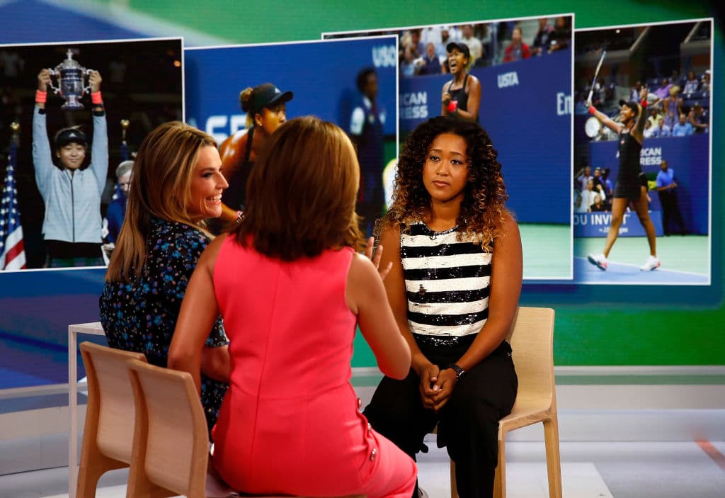 Osaka ha generado mucha empatía entre lo fanáticos luego de lo sucedido con Serena Williams en la final, cuya actitud grosera fue reprochada en el título de la japonesa.