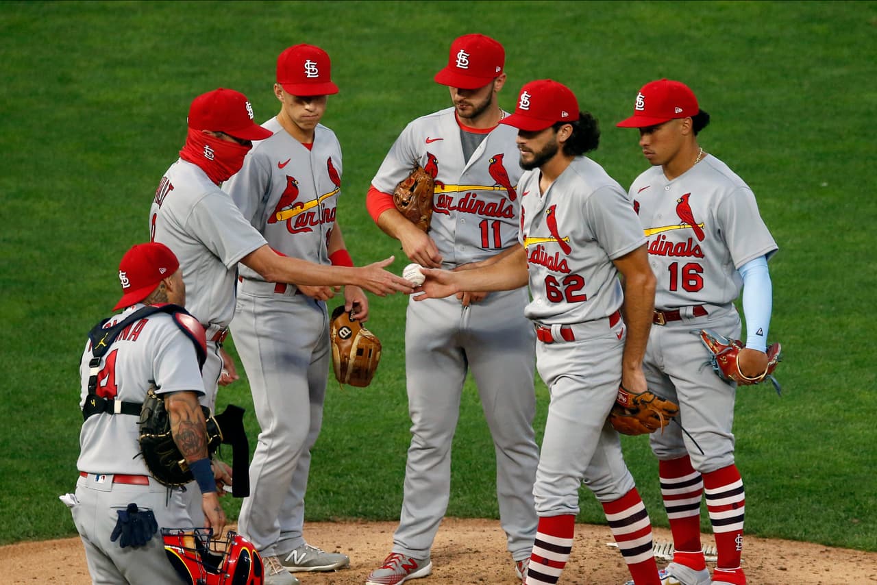 Se pospone la serie entre Tigers y Cardinals por 13 positivos a COVID-19