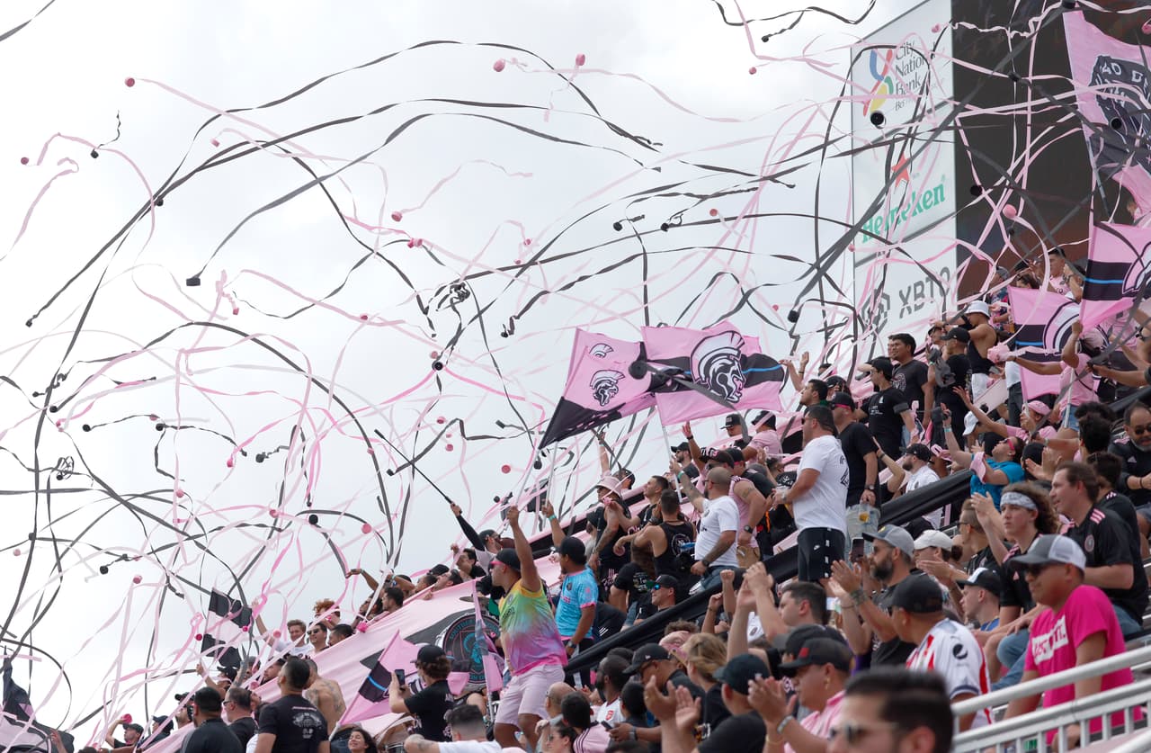 El aliento en el DRV PNK Stadium siempre está presente.
<br>