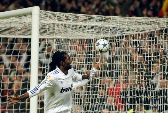 Contundente 2-0 para definir la eliminatoria.