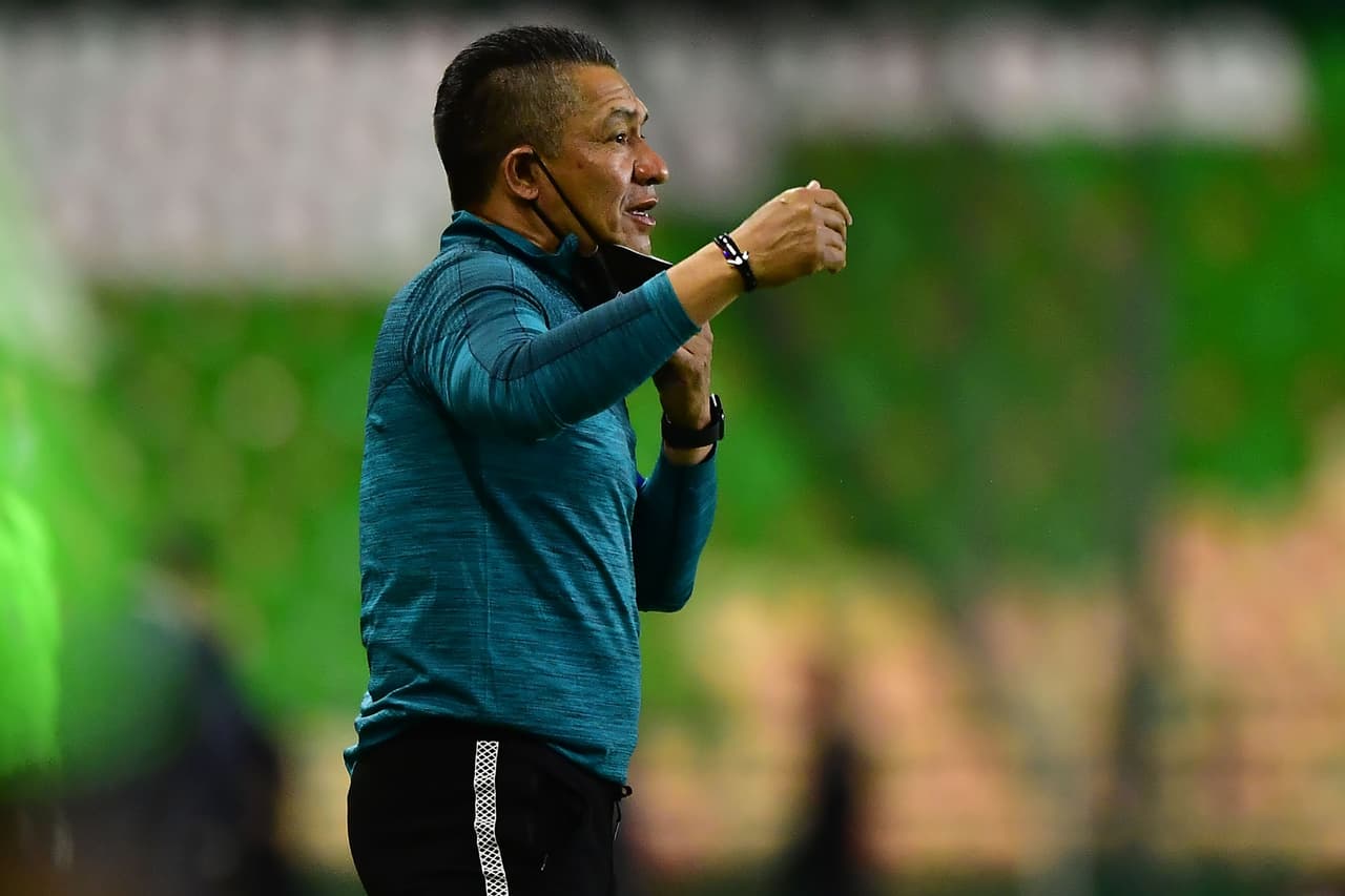 Ambriz admite que León sufrió pero ahora va por dos torneos