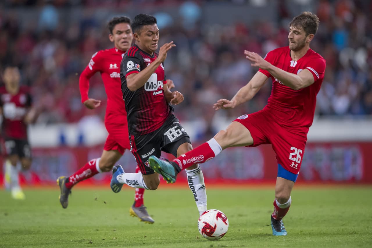 Jeraldino (17’) abrió el marcador para los locales. Zaldivar (22’) marcó el segundo tanto del encuentro y Castañeda (42’) marcó para los visitantes.