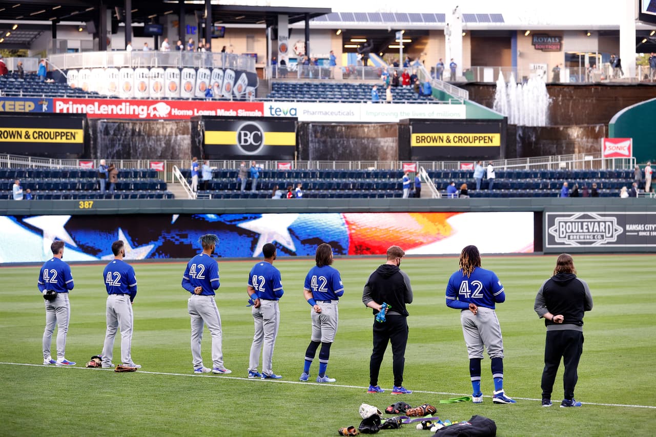 Los Toronto Blue Jays de la MLB se dijeron contentos como institución, pero destacaron que falta mucho por hacer para erradicar el racismo.
