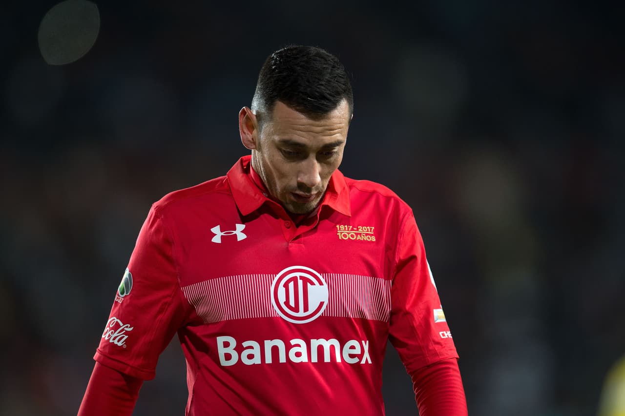 Sambueza y Andrade fueron suspendidos de manera temporal