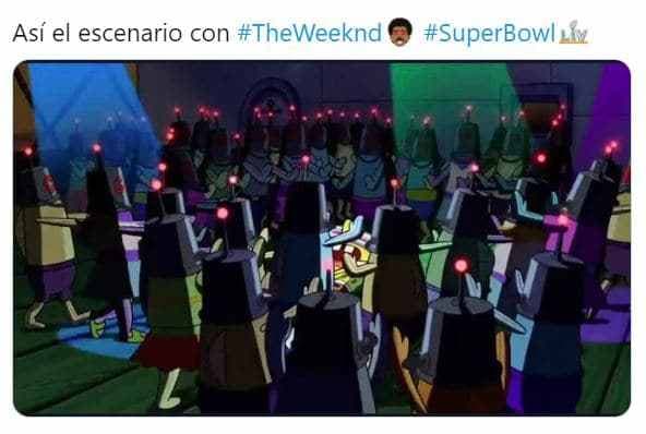 The Weeknd no se salva de los memes y las redes sociales se saturan con burlas hacia el artista canadiense.
