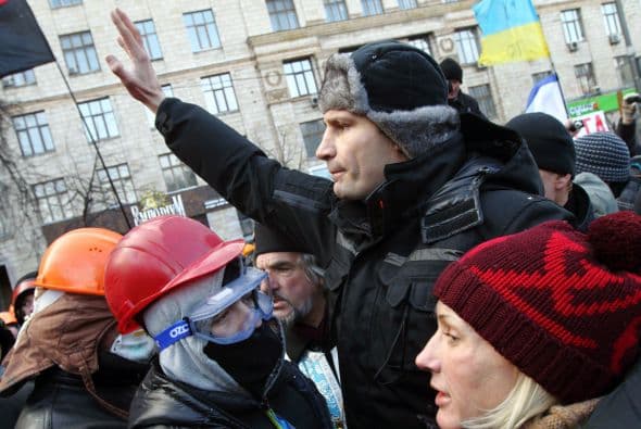 Desde noviembre pasado, cuando el gobierno de Ucrania cambió su ruta de integración con la Unión Europea para buscar una adhesión a Rusia en un sistema pro soviético, las protestas no han parado en Ucrania.