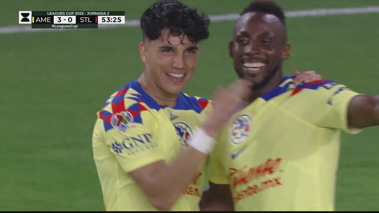 ¡Kevin Álvarez anota el tercero del América!