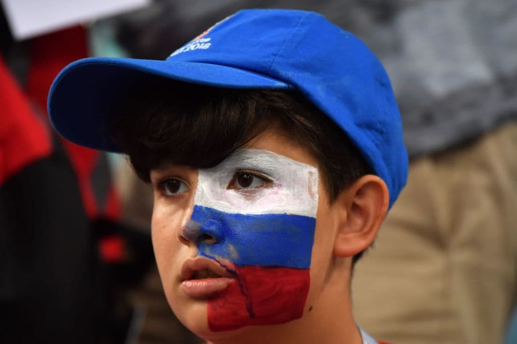 Los fanáticos le dieron un color especial a la fiesta del partido entre Rusia y Croacia por los cuartos de final del Mundial, en la búsqueda del último semifinalista del torneo.
