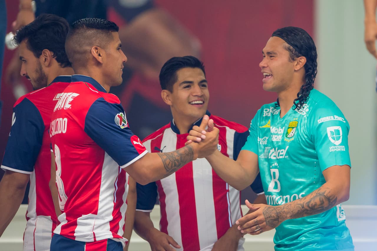 El decepcionante Clausura 2017 para el León registró únicamente 20 puntos por los 26 cosechados en el Apertura 2016. Se creyó que Carlos Peña recuperaría su nivel en el Bajío, pero fue el mismo 'Gullit' de Chivas.