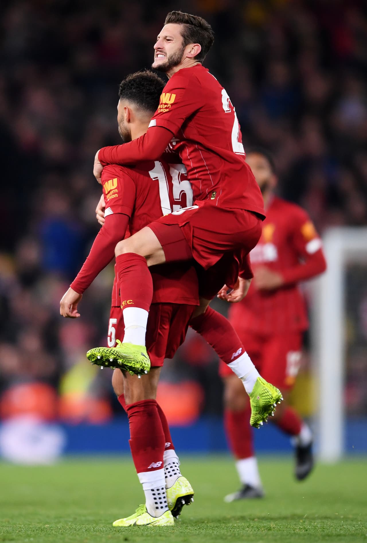 Liverpool vence en penales al Arsenal 5-4 después de un partido emocionante; los ‘Reds’ avanzan a cuartos de final de la Copa de la Liga.