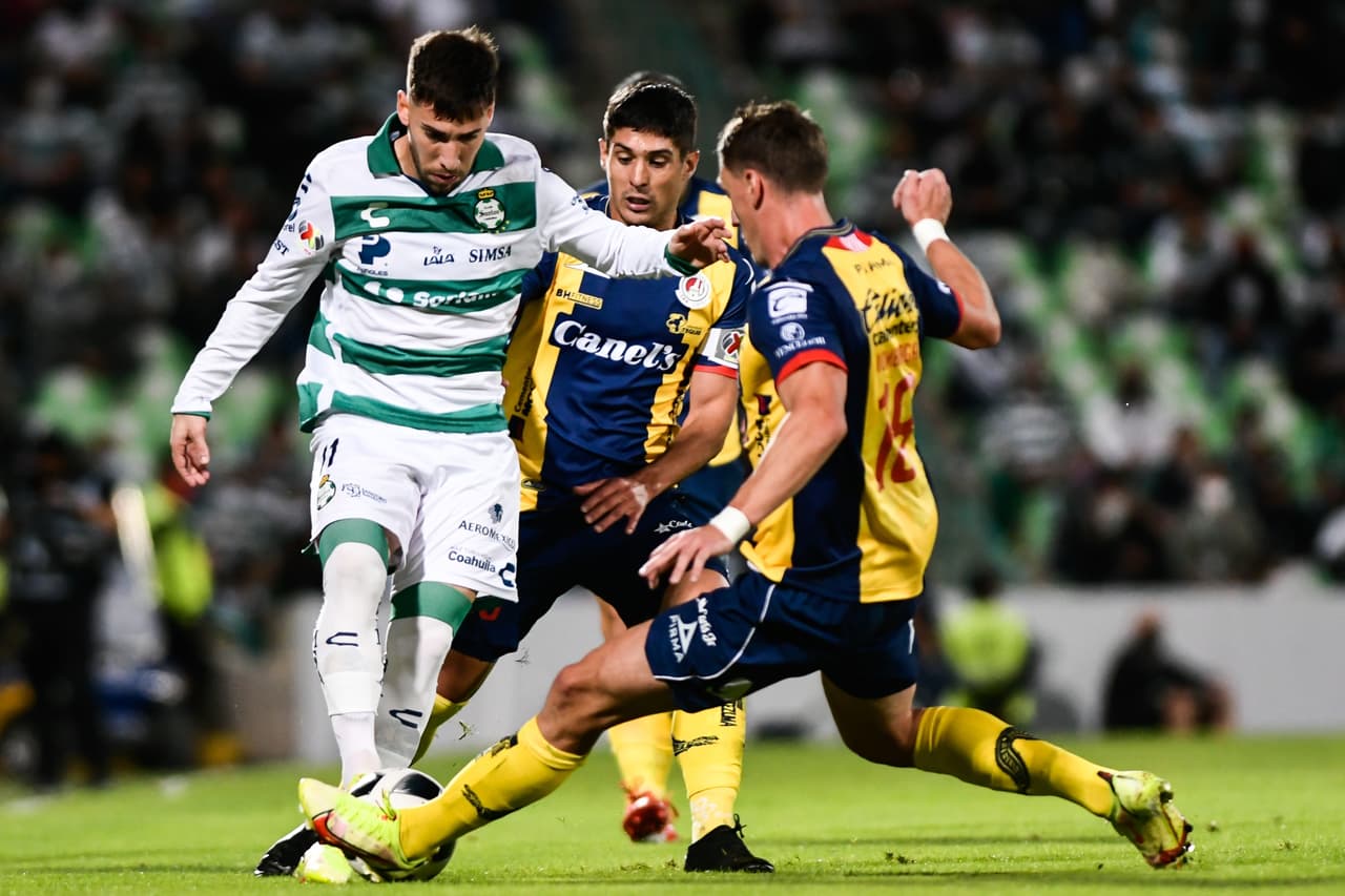 San Luis consiguió el empate en casa del Santos y se quedó con el último boleto para el Repechaje.