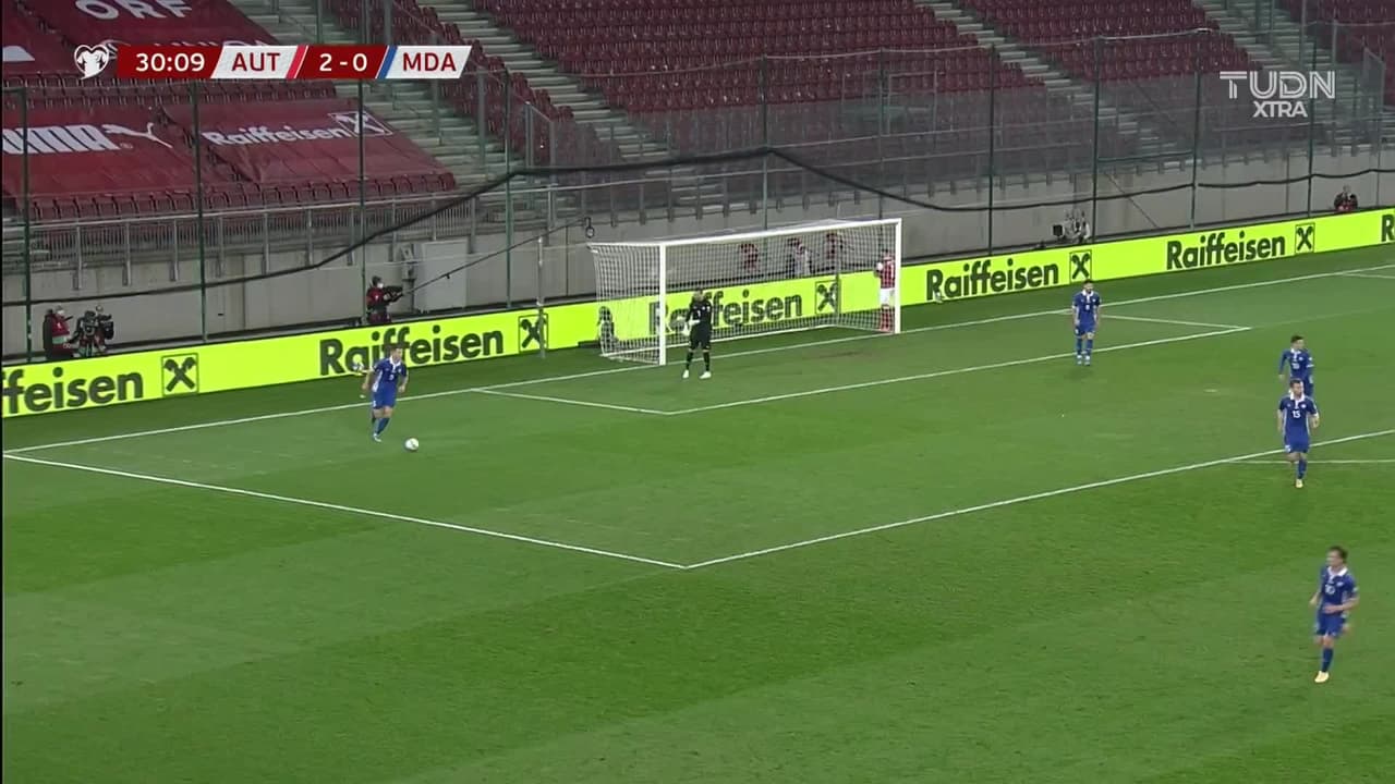 ¡TIRO ATAJADO! disparo por Marco Grüll.