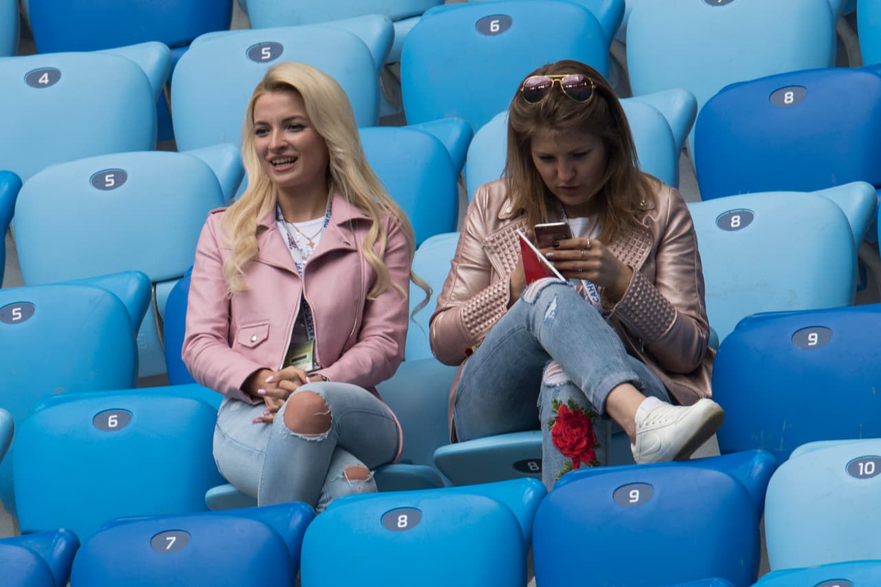 Action photo during the match Nueva Zelanda vs Portugal corresponding Group A to the FIFA Confederations Cup Russia 2017 at Krestovskyi Stadium, Russia. Foto de accion durante el partido Nueva Zelanda vs Portuga ,Correspondiente al Grupo A de la Copa FIFA Confederaciones Rusia 2017 en el Estadio de Krestovskyi, Rusia, en la foto: Fans 24/06/2017/MEXSPORT/Jorge Martine