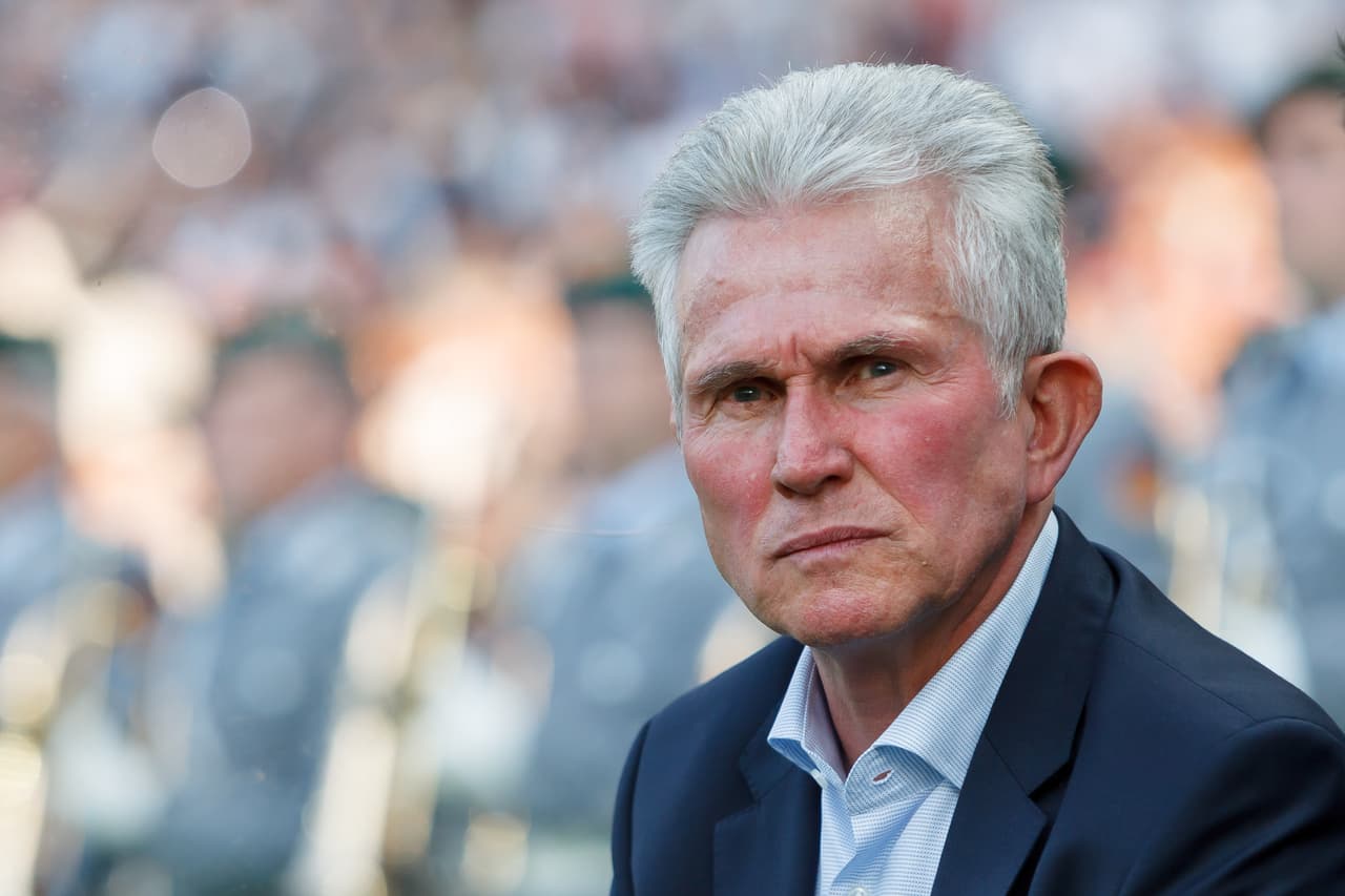 Jupp Heynckes lo ha logrado un par de veces. Una con Real Madrid y otra con Bayern Múnich.