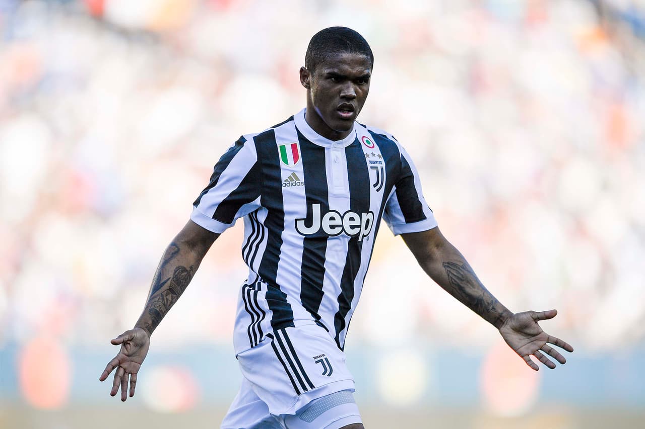 Douglas Costa (Delantero): 6 millones de euros - préstamo