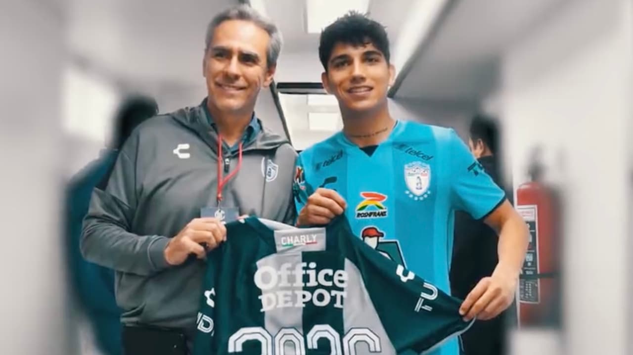 Kevin Álvarez renueva con Pachuca y se olvida de Europa de momento