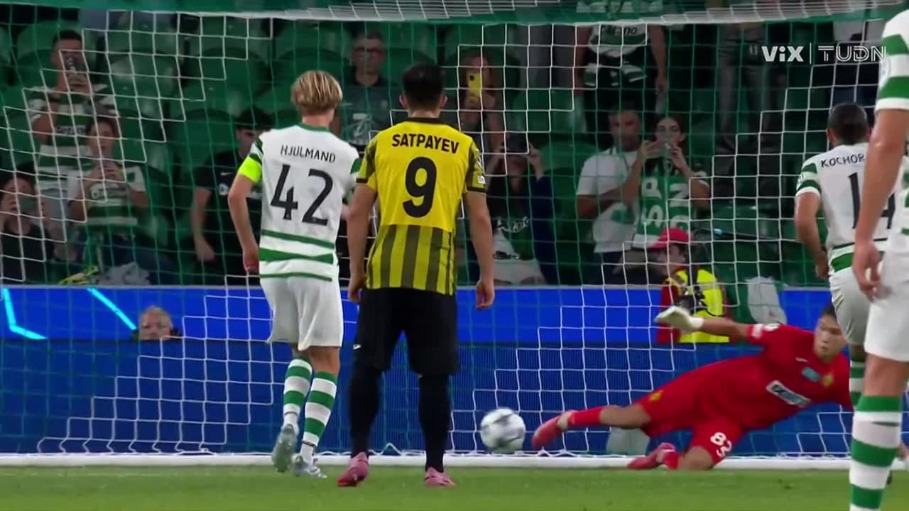 ¡Atajada enferma! Penal y el arquero de 18 años del Kairat Almaty lo tapa