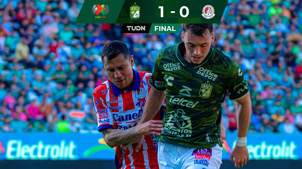 León logra triunfo agónico con 10 jugadores ante Atlético de San Luis