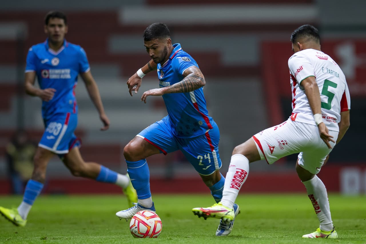 Cruz Azul y Necaxa no se hicieron daño en el primer encuentro de la Copa por México 2022 que se disputó en el Estadio Nemesio Diez de Toluca con un 0-0.