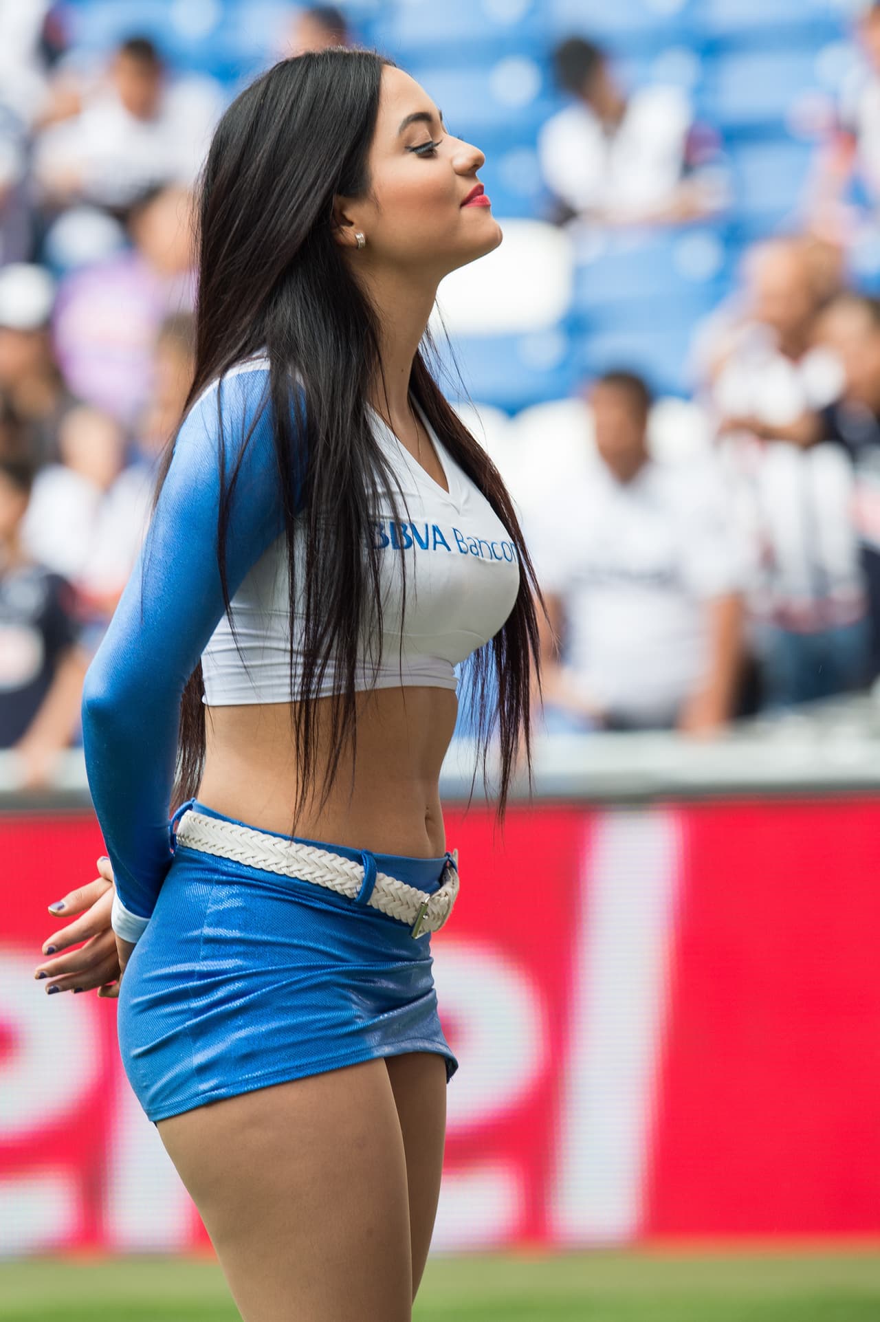 La jornada 17 se ilumina con la belleza, no te pierdas a las hermosas chicas en los estadios de la Liga MX