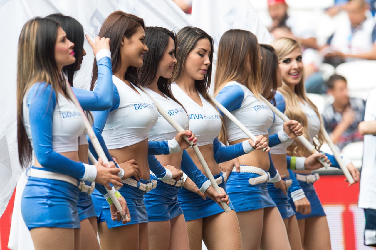 La jornada 17 se ilumina con la belleza, no te pierdas a las hermosas chicas en los estadios de la Liga MX