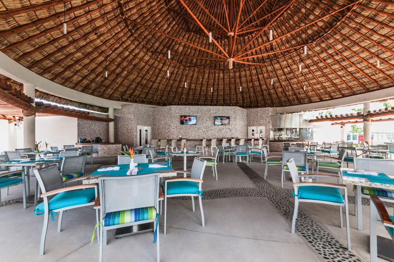 Variedad de gastronomía para satisfacer a los más exigentes.