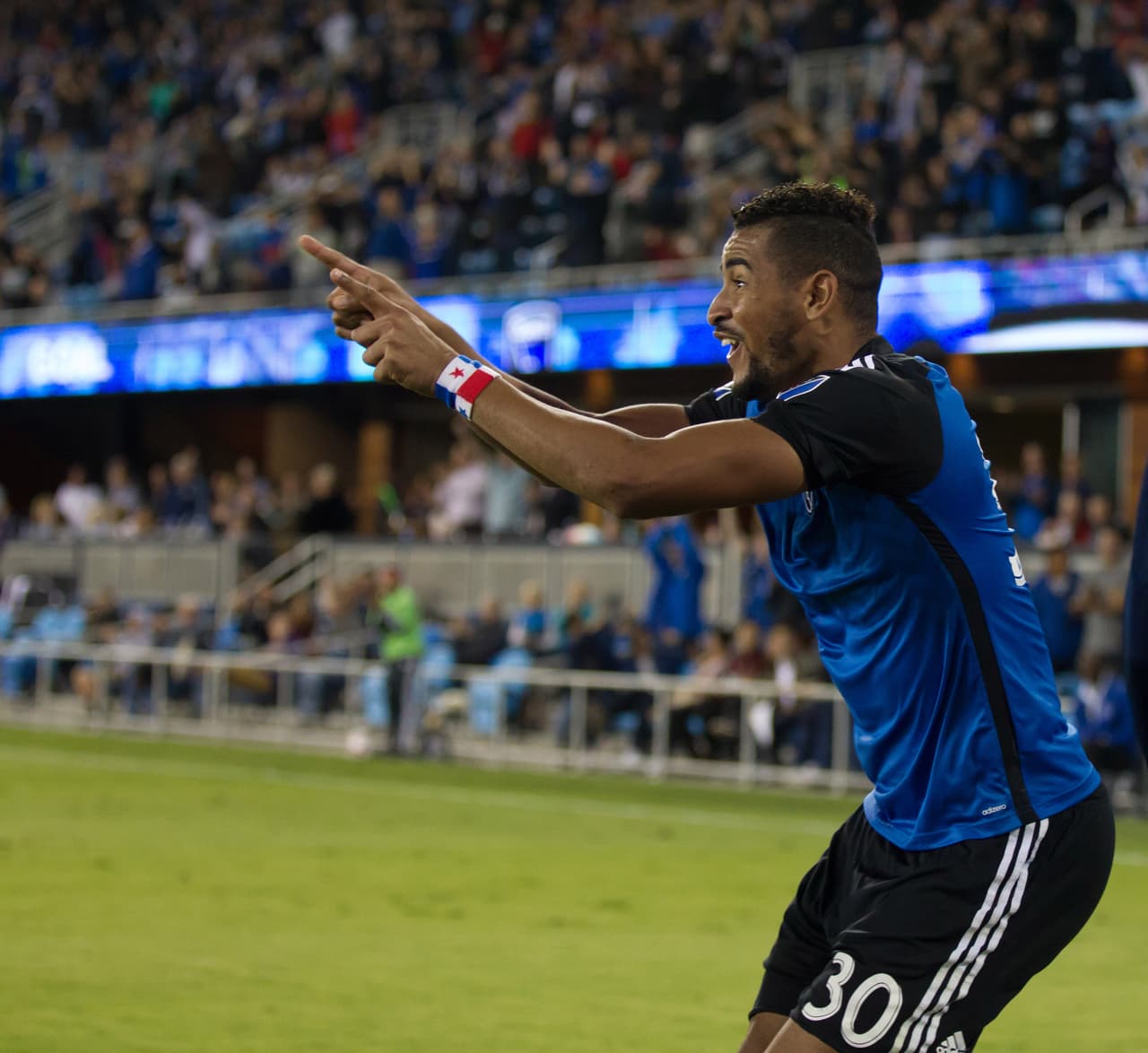 ANÍBAL GODOY (MED) | El panameño fue la figura en la victoria de San Jose Earthquakes el viernes ante Sporting Kansas City, que los mantiene con vida de cara a los Playoffs.