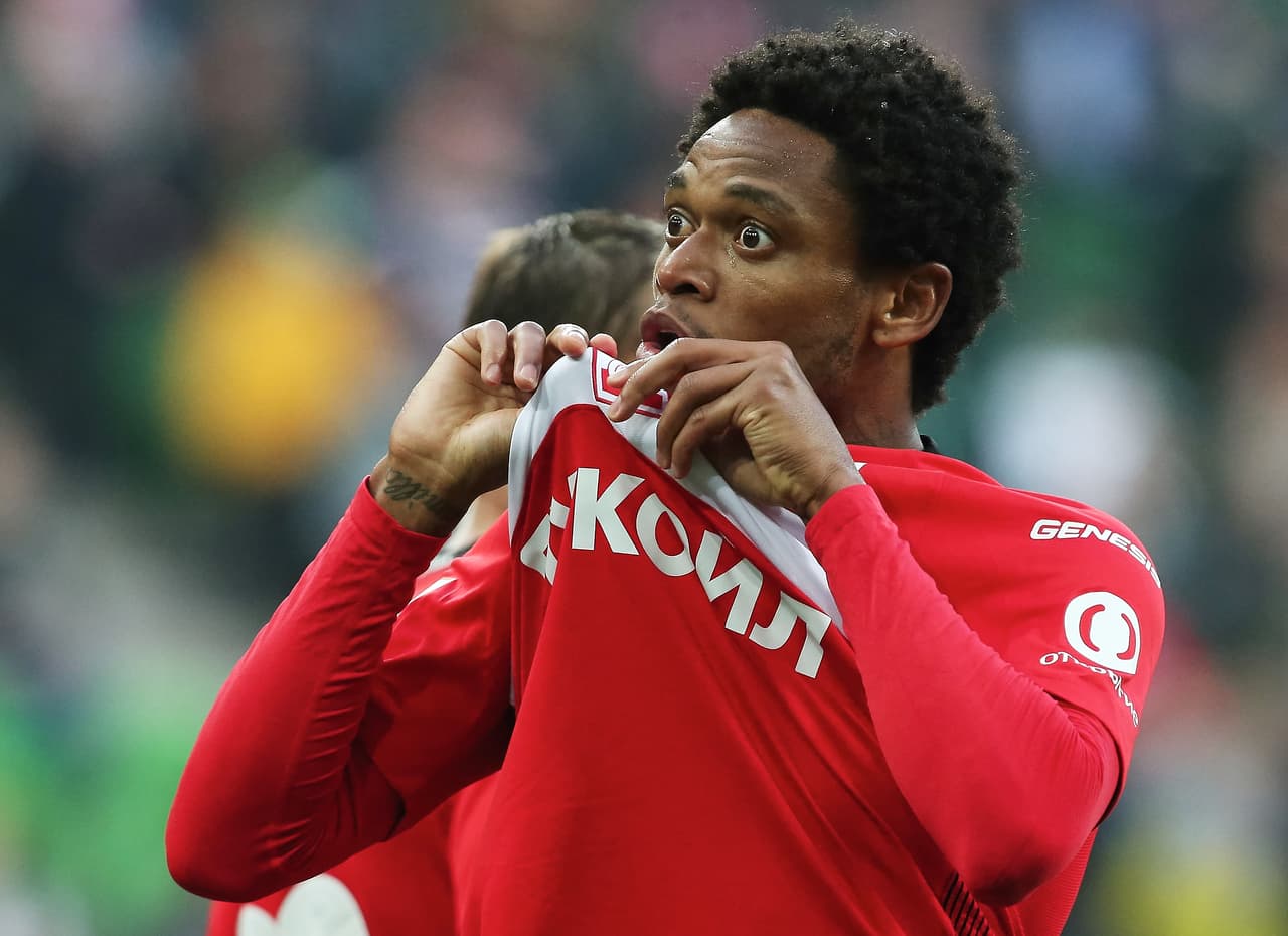 El brasileño Luiz Adriano estaba a punto de irse a China vendido por el Milán, cuando de pronto Leonid Fedun disparó un cañonazo de billetes para llevárselo a Moscú.