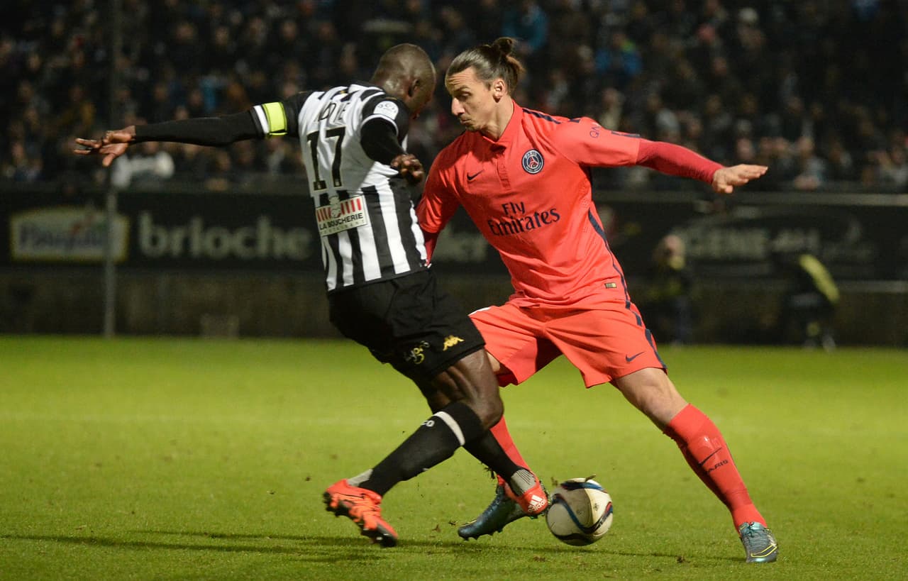 Angers empató 0-0 con PSG