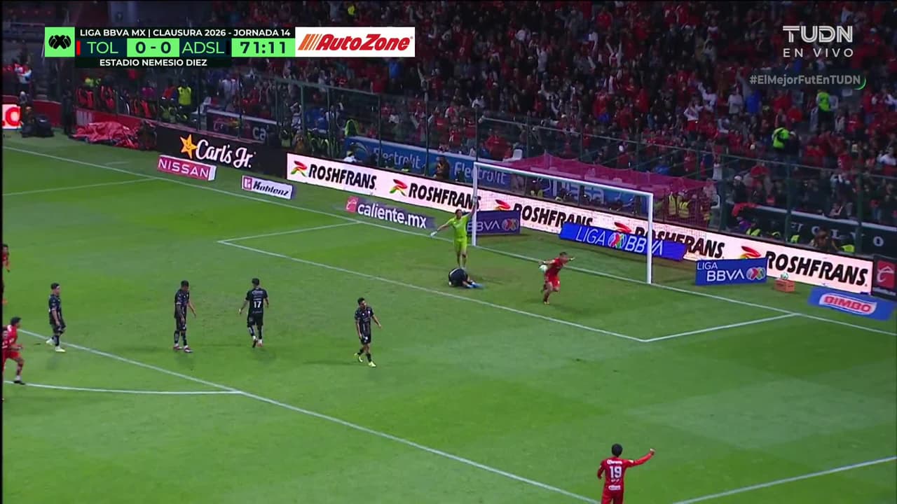 ¡GOL!  anota para Toluca. Franco Rossi
