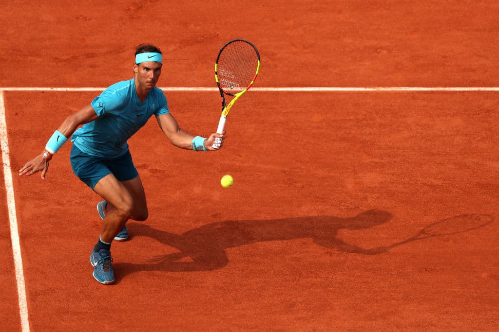 Pero la experiencia que tiene el español para resolver en la arcilla durante los momentos de apremio es un vastísimo repertorio que le hace salir fortalecido ante cualquier rival.