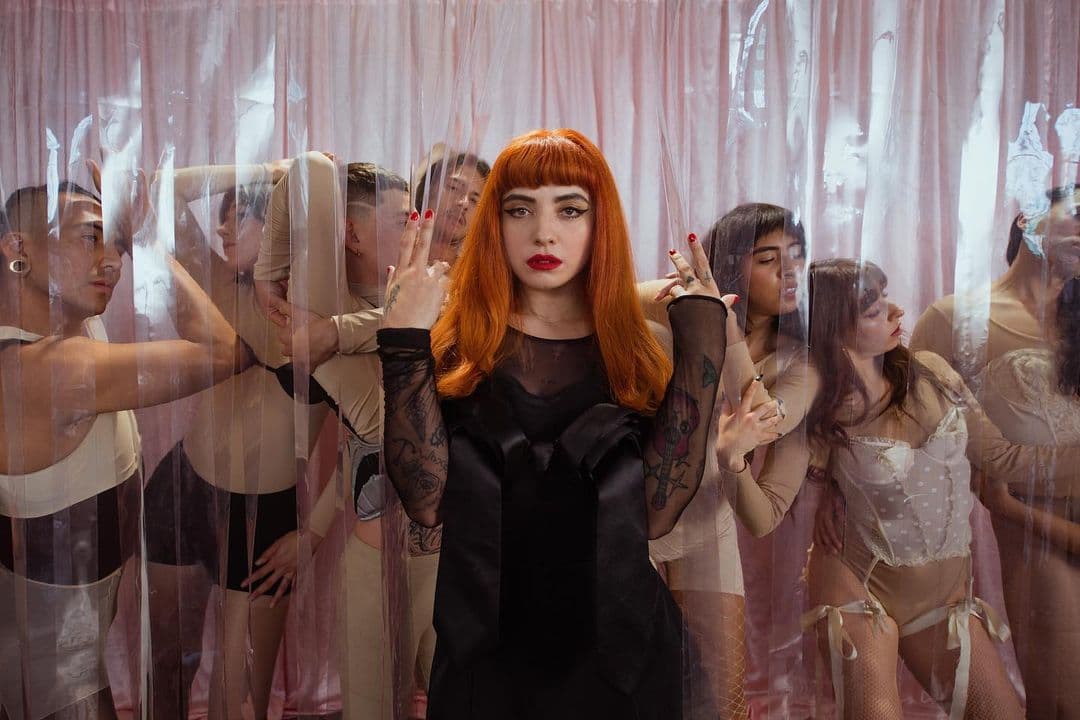 “Me parece una mujer super fuerte y que merece que hoy se hable más de ella, porque ha pasado cosas difíciles en su vida”, manifestó la chilena.