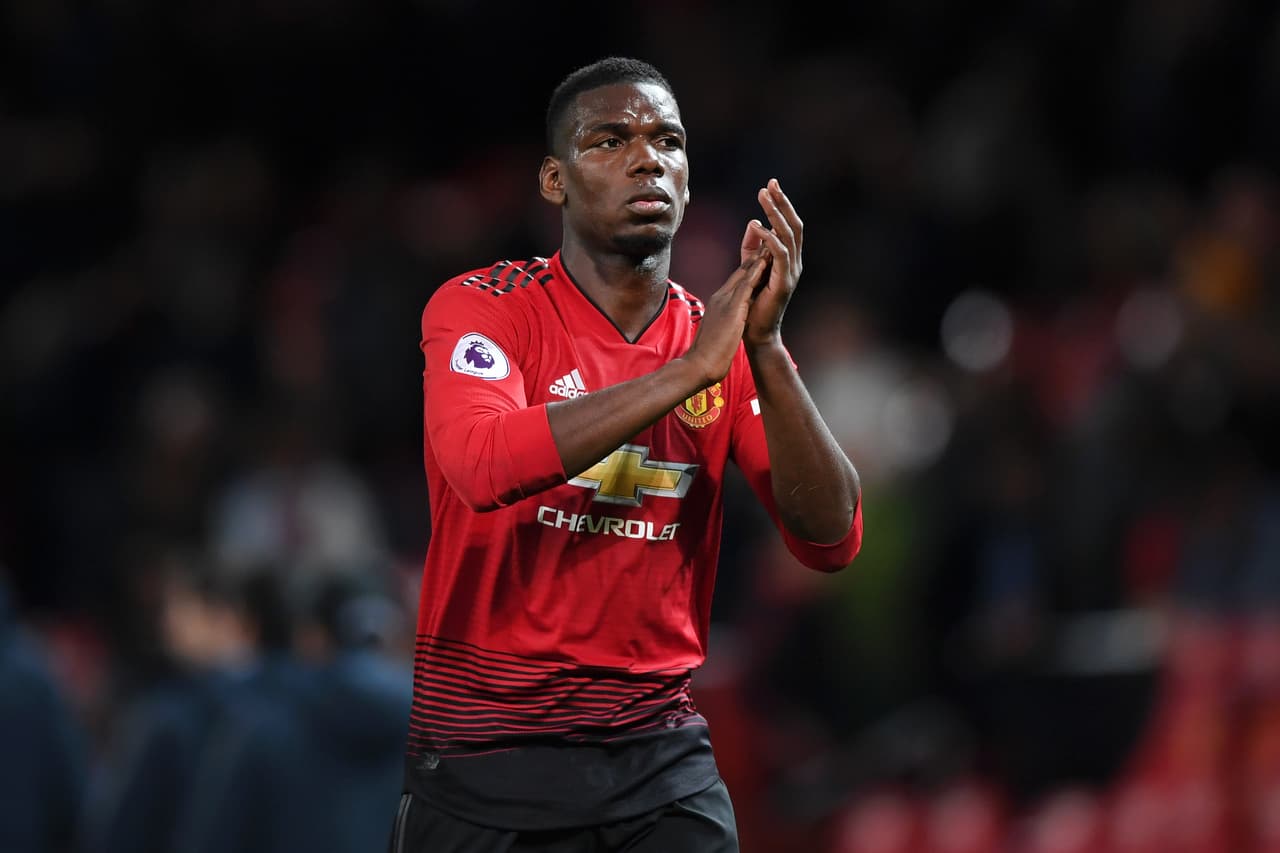Paul Pogba (Manchester United / Inglaterra) - Uno de los que no ha podido brillar como se esperaba es el mediocampista de los Red Devils, que han sufrido una temporada de altibajos.