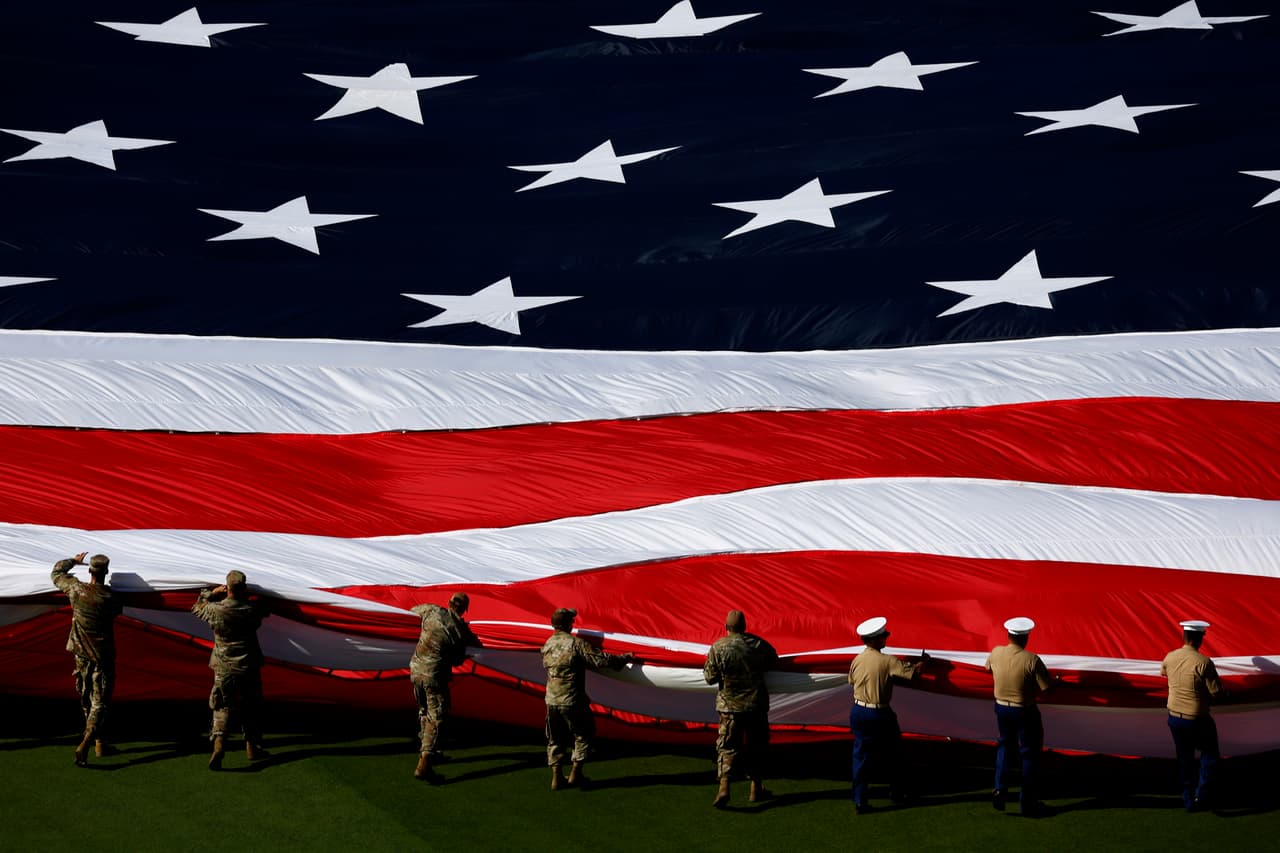 Este martes se disputó el Juego de Estrellas 2022 de la MLB en el Dodger Stadium con un colorido peculiar en una tarde despejada que vio al 'Toro' Fernando Valenzuela lanzar la primera bola del partido.