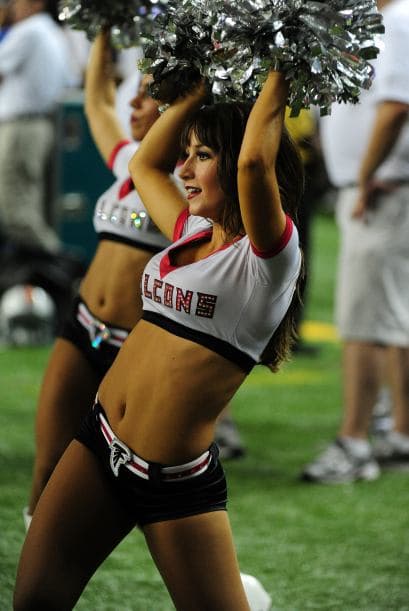 Las figuras más bellas y sexys las encuentras en el emparrillado de la NFL, ¡las cheerleaders! 